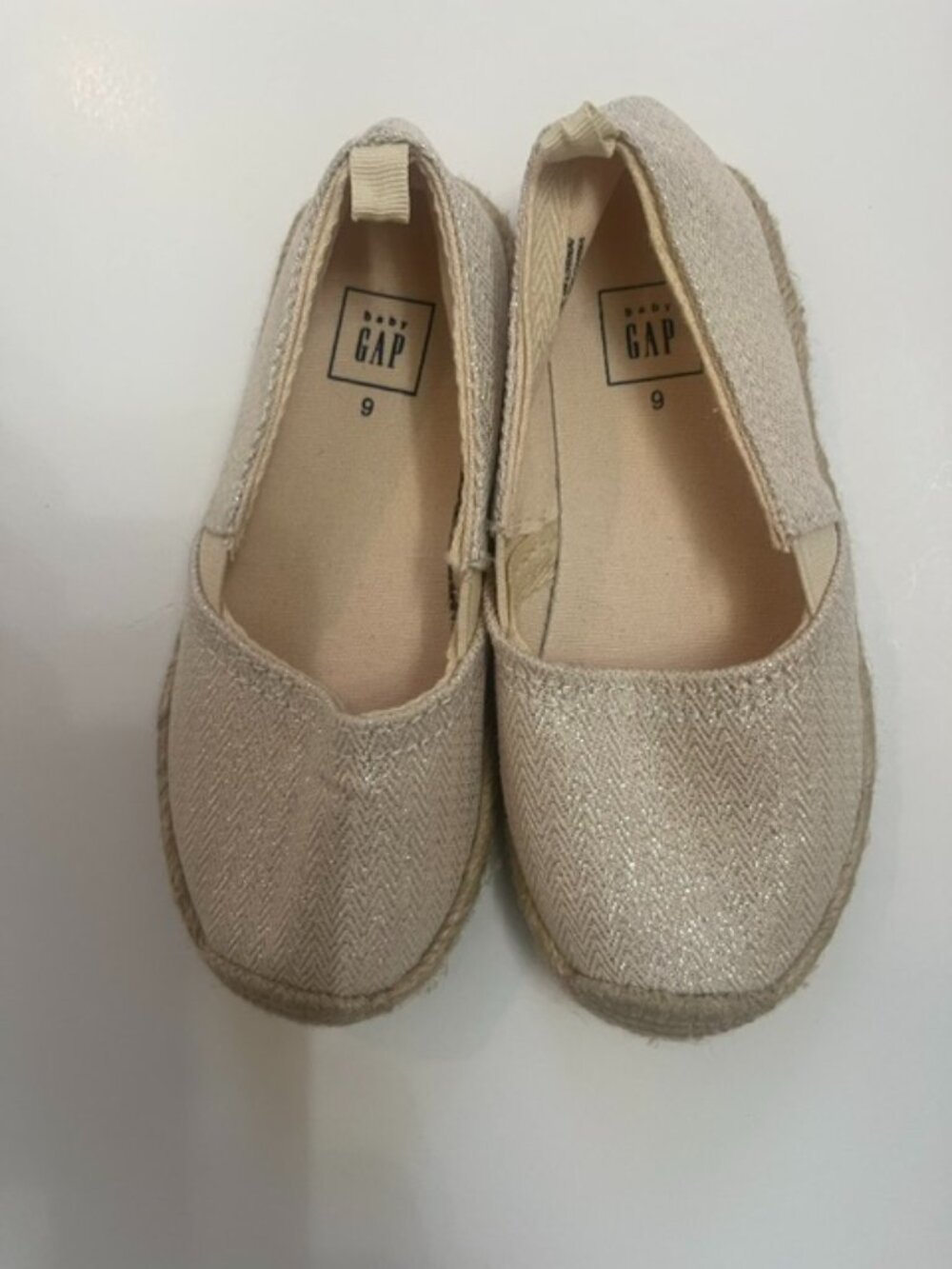 Little Girl's Gap Shoes Size 9